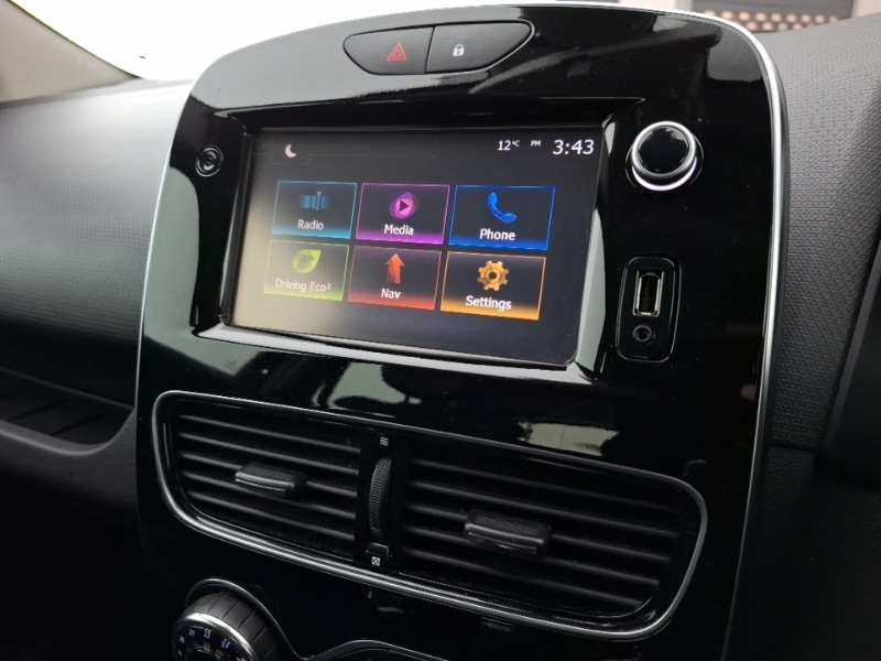 Used Renault Clio 2017 for sale - 76795204: Photo 16