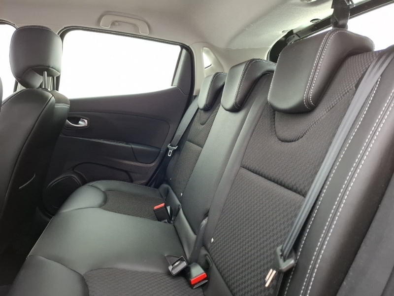 Used Renault Clio 2017 for sale - 76795204: Photo 6