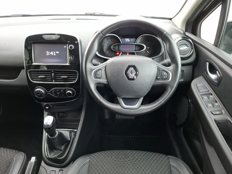 Used Renault Clio 2017 for sale - 76795204: Photo 7