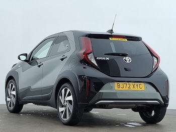 Used Toyota Aygo X 2022 for sale - 76853978: Photo