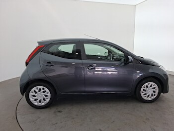 Used Toyota AYGO 2020 for sale - 79597833: Photo