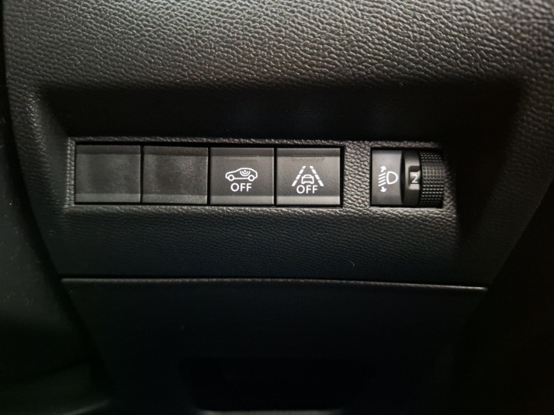 Used Peugeot 2008 2021 for sale - 77251699: Photo 19