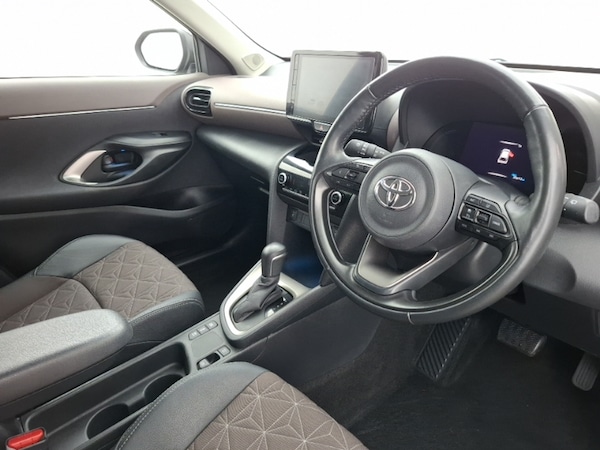 Used Toyota Yaris Cross 2022 for sale - 76230028: Photo 12