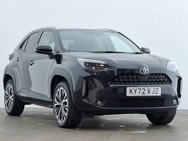 Used Toyota Yaris Cross 2022 for sale - 76230028: Photo 1