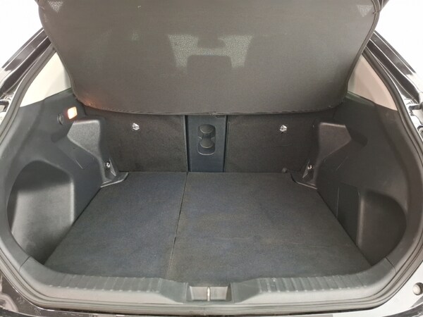 Used Toyota Yaris Cross 2022 for sale - 76230028: Photo 8