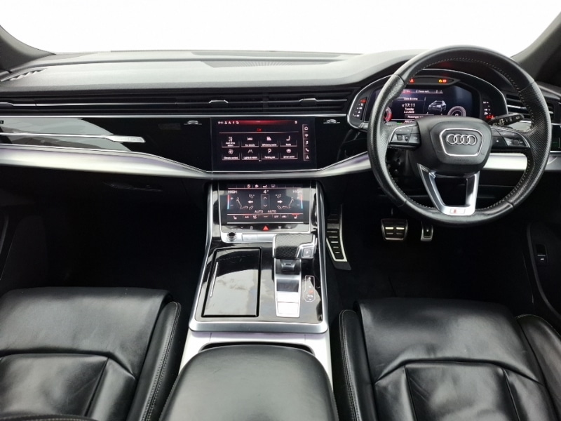 Used Audi Q8 2020 for sale - 77847101: Photo 2
