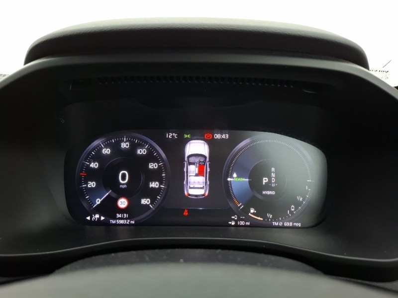 Used Volvo XC40 2021 for sale - 76940551: Photo 10