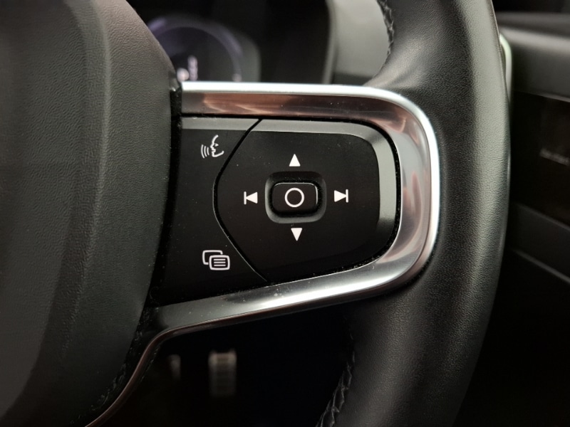 Used Volvo XC40 2021 for sale - 76940551: Photo 15