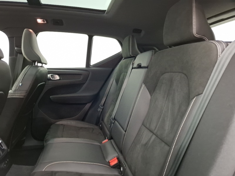 Used Volvo XC40 2021 for sale - 76940551: Photo 6