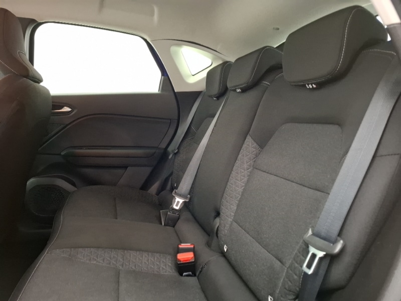 Used Renault Captur 2023 for sale - 77644898: Photo 6