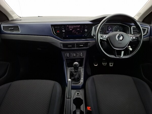Used Volkswagen Polo 2020 for sale - 76195278: Photo 2
