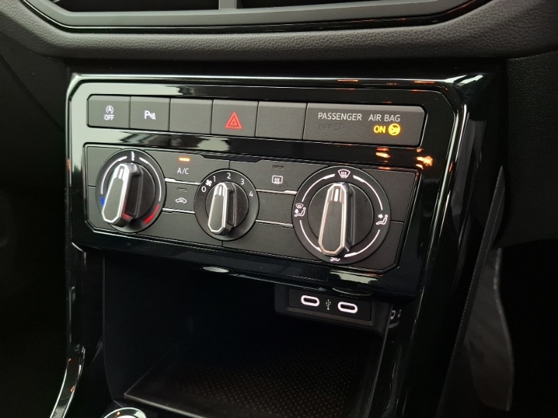 Used Volkswagen T-Cross 2024 for sale - 77168944: Photo 18