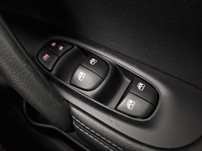 Used Nissan Qashqai 2019 for sale - 76651838: Photo 17