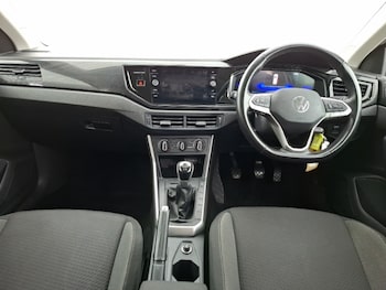 Used Volkswagen Polo 2024 for sale - 78795757: Photo