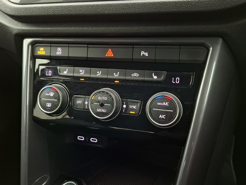 Used Volkswagen T-Roc 2021 for sale - 77726555: Photo 19