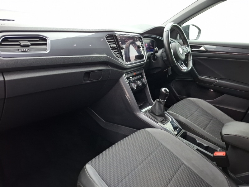 Used Volkswagen T-Roc 2021 for sale - 77726555: Photo 5