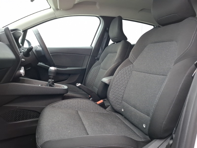 Used Renault Clio 2021 for sale - 77047104: Photo 5