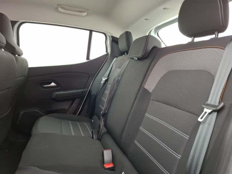 Used Dacia Sandero Stepway 2023 for sale - 76629075: Photo 6