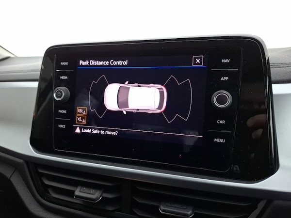 Used Volkswagen T-Roc 2022 for sale - 76321616: Photo 11