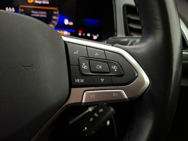 Used Volkswagen T-Roc 2022 for sale - 76321616: Photo 15