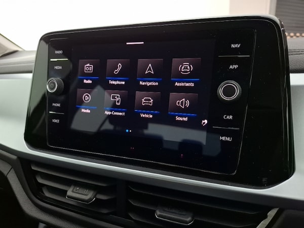 Used Volkswagen T-Roc 2022 for sale - 76321616: Photo 18