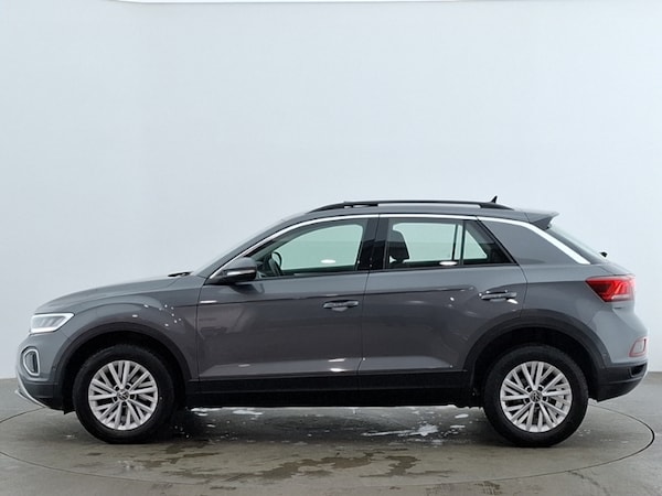 Used Volkswagen T-Roc 2022 for sale - 76321616: Photo 4
