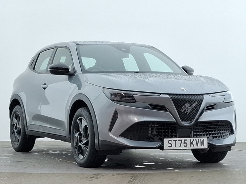 Used Alfa Romeo Junior 2025 for sale - 78032825: Photo 1