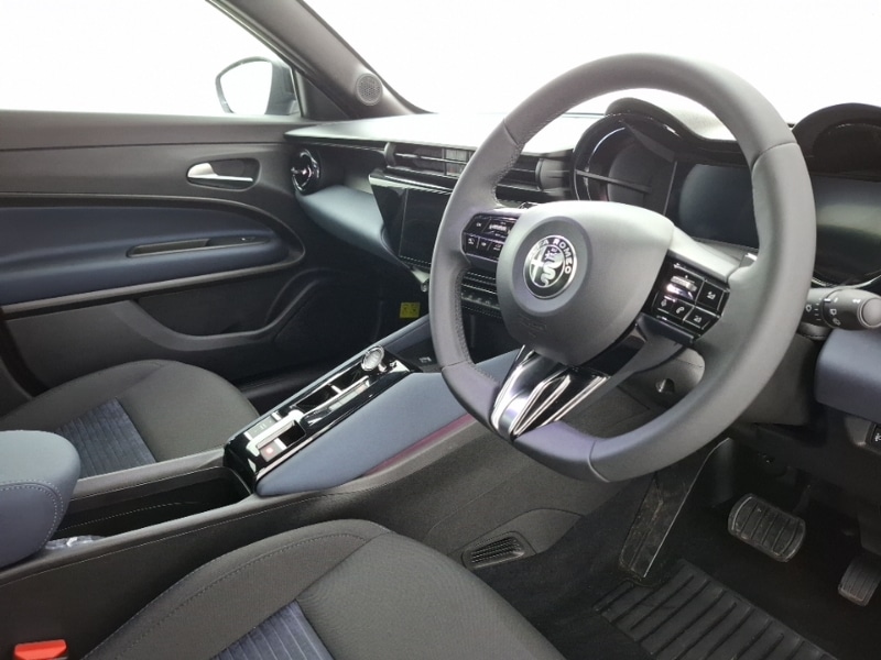 Used Alfa Romeo Junior 2025 for sale - 78032825: Photo 12