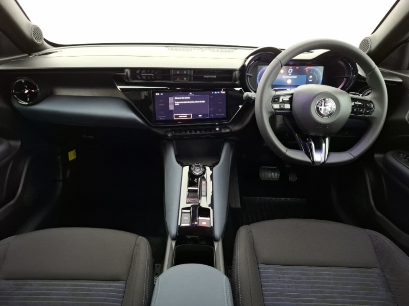 Used Alfa Romeo Junior 2025 for sale - 78032825: Photo 2