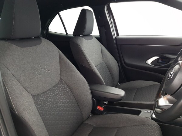 Used Toyota Yaris Cross 2022 for sale - 76233741: Photo 19