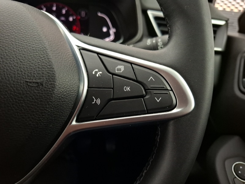 Used Renault Clio 2023 for sale - 76906866: Photo 15