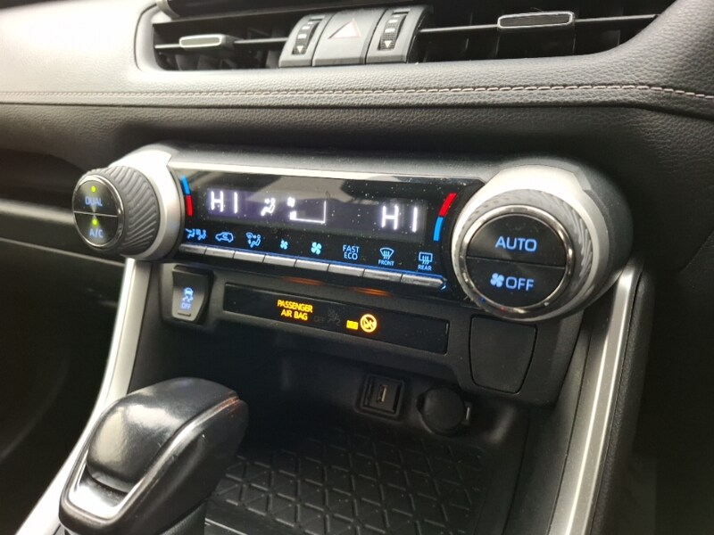 Used Toyota RAV4 2020 for sale - 77815805: Photo 16