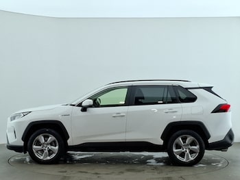 Used Toyota RAV4 2020 for sale - 77815805: Photo