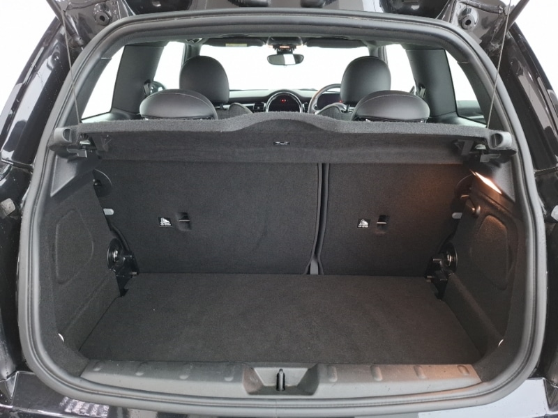 Used MINI Hatch 2023 for sale - 77921969: Photo 8