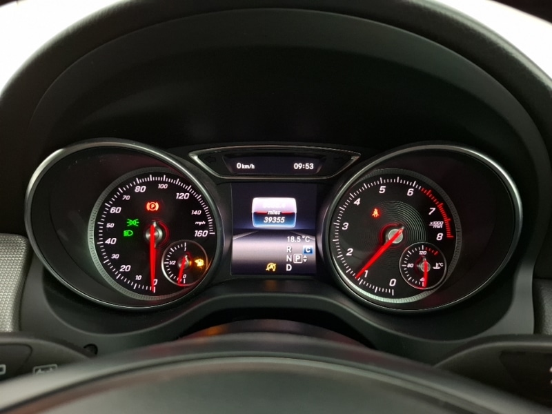 Used Mercedes-Benz GLA 2019 for sale - 77999765: Photo 10