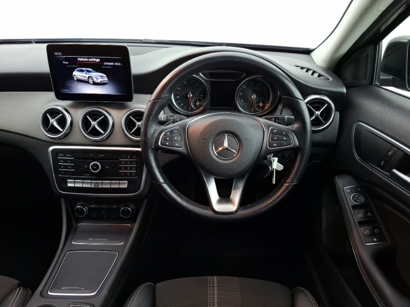 Used Mercedes-Benz GLA 2019 for sale - 77999765: Photo 7