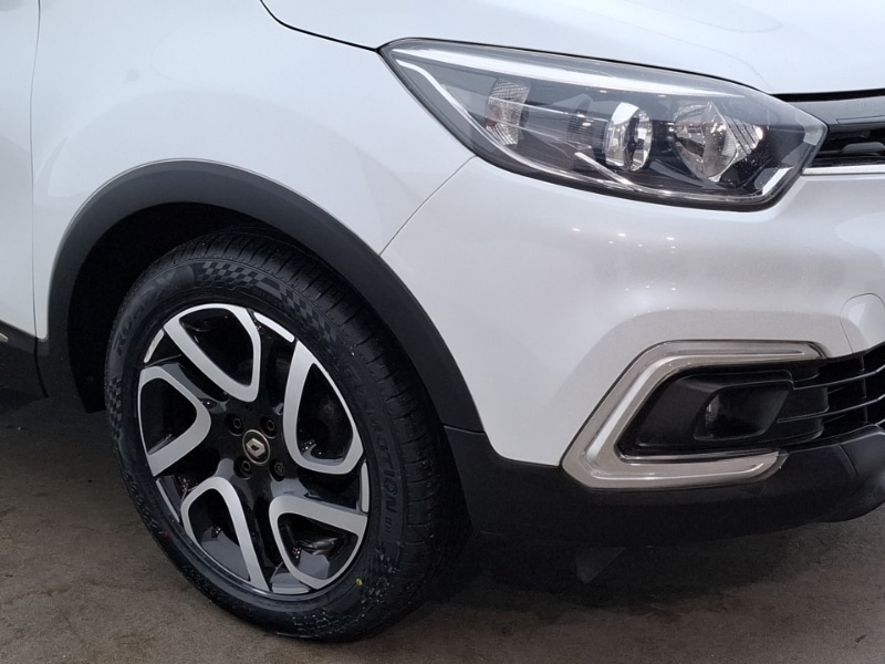 Used Renault Captur 2018 for sale - 76335687: Photo 9