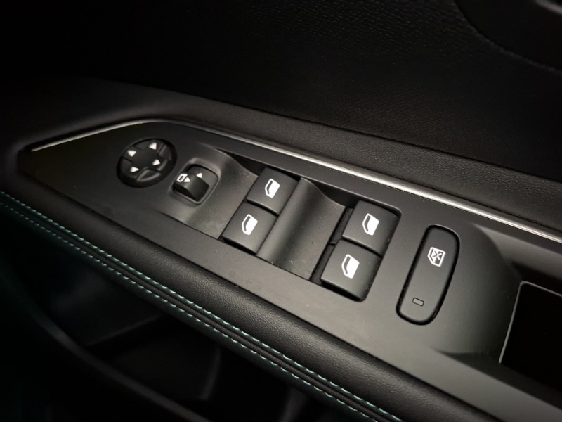 Used Peugeot 3008 2022 for sale - 77856188: Photo 19