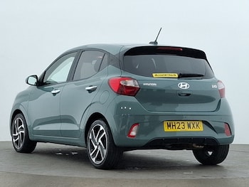 Used Hyundai i10 2023 for sale - 79427947: Photo