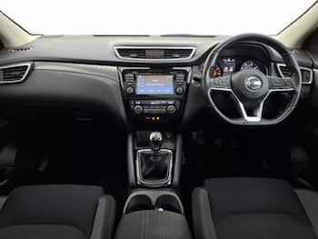 Used Nissan Qashqai 2017 for sale - 79728601: Photo