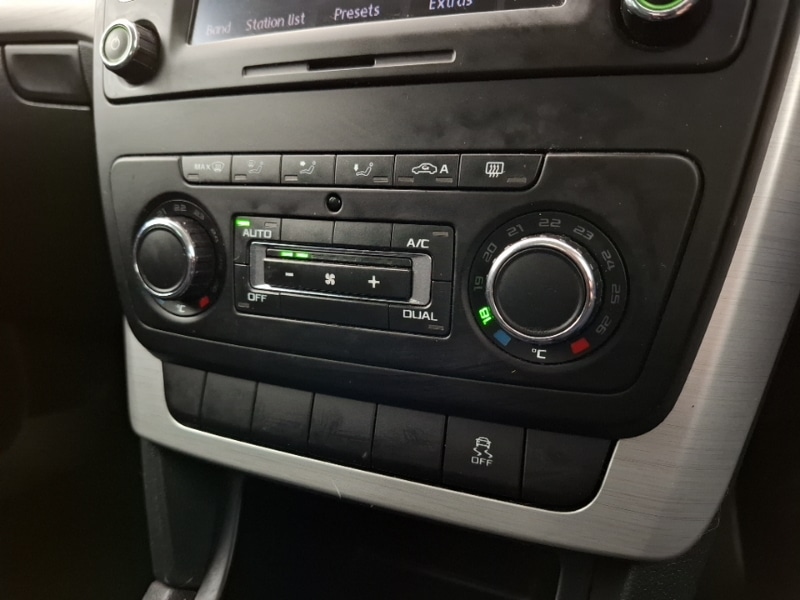 Used Skoda Yeti 2014 for sale - 76195317: Photo 16