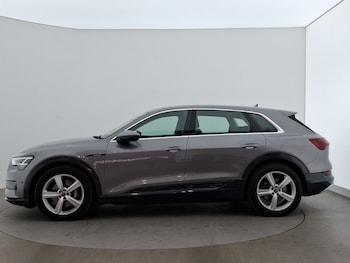 Used Audi e-tron 2020 for sale - 79253201: Photo