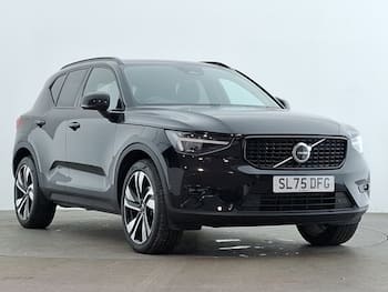 Used Volvo XC40 2025 for sale - 79746904: Photo