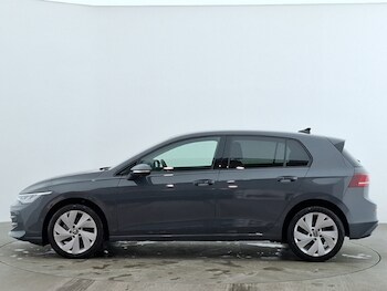 Used Volkswagen Golf 2024 for sale - 77366463: Photo