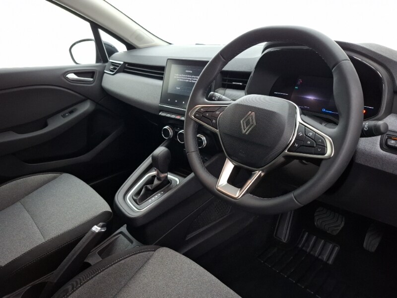 Used Renault Clio 2025 for sale - 77491262: Photo 12