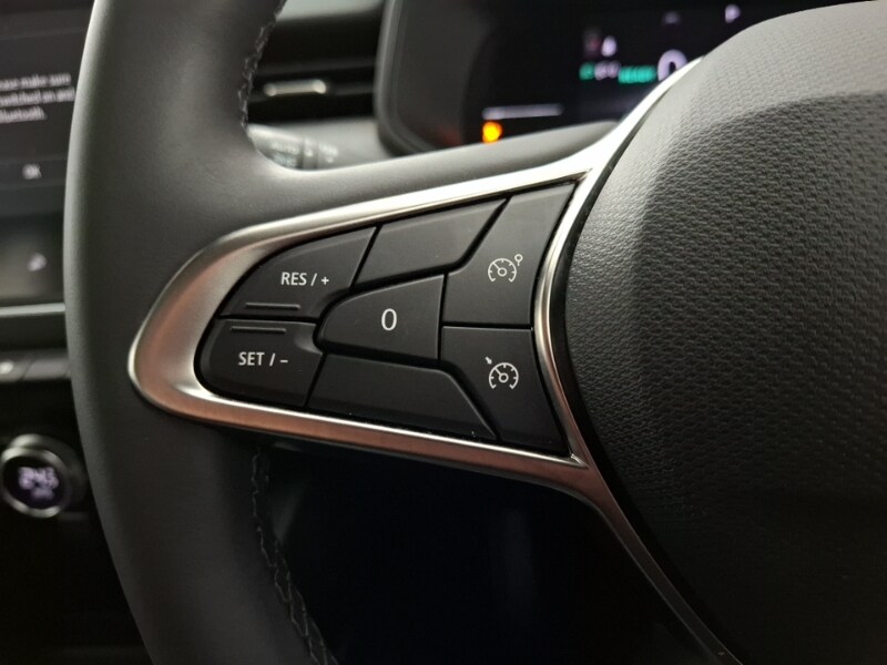 Used Renault Clio 2025 for sale - 77491262: Photo 14