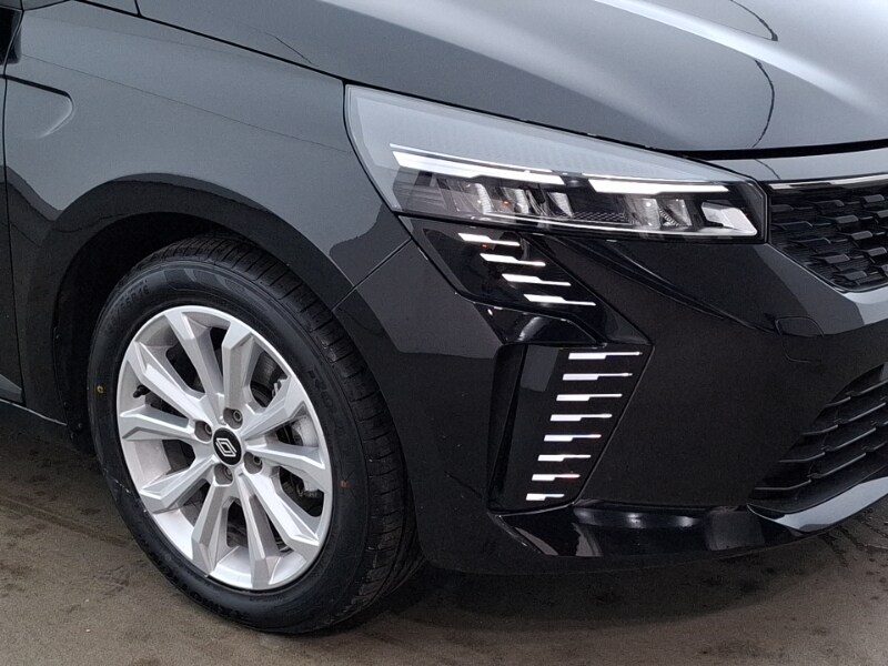 Used Renault Clio 2025 for sale - 77491262: Photo 9