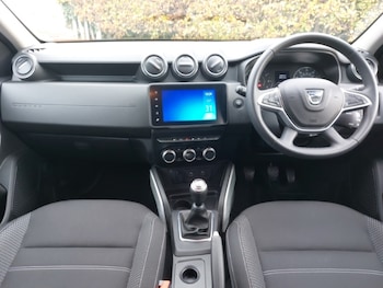 Used Dacia Duster 2022 for sale - 77068282: Photo