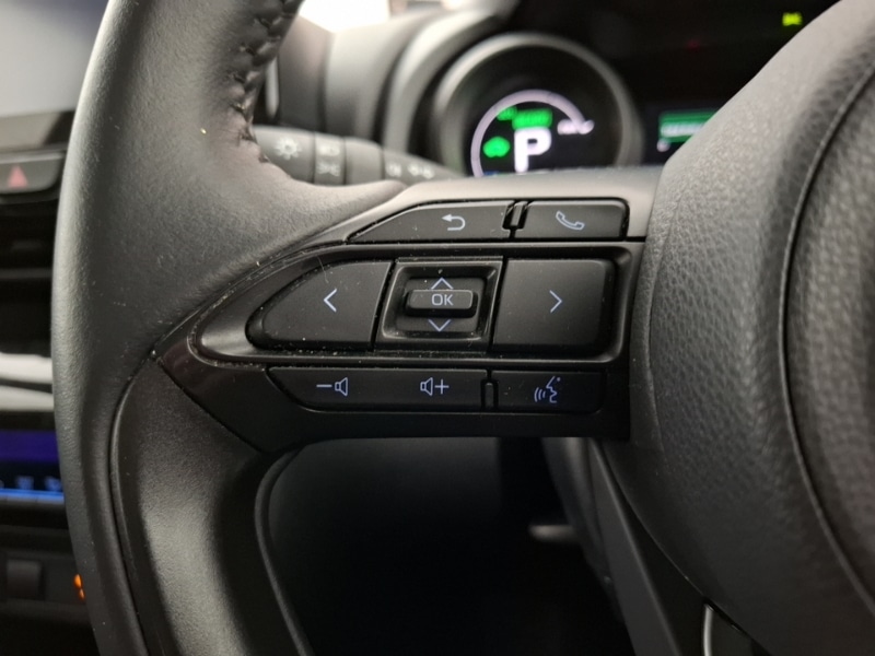 Used Toyota Yaris Cross 2022 for sale - 76602442: Photo 14