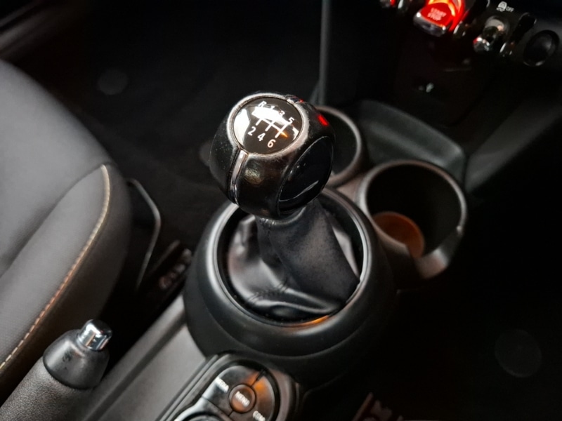 Used MINI Hatch 2018 for sale - 77987658: Photo 13